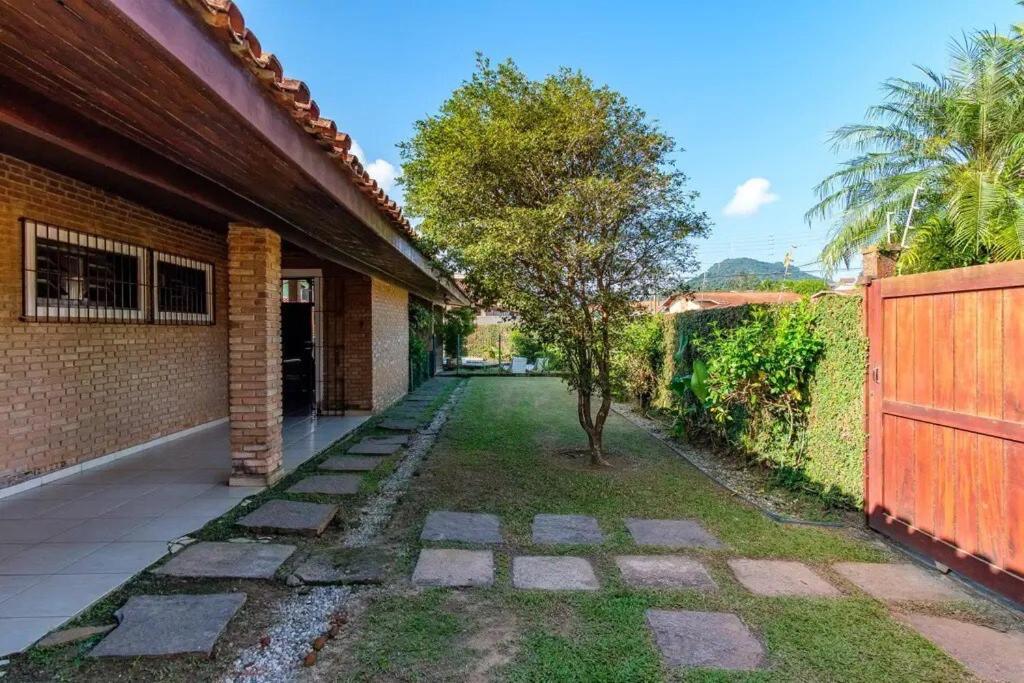 Bh4 - Bh4: Casa Com Piscina Ao Lado Da Praia Grande อูบาตูบา ภายนอก รูปภาพ